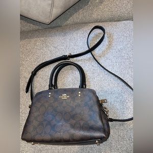 Coach brown purse 👜
